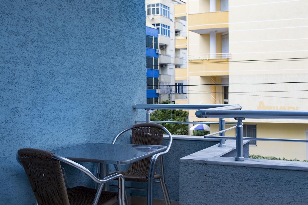 Hotel Riviera Durres Exterior photo