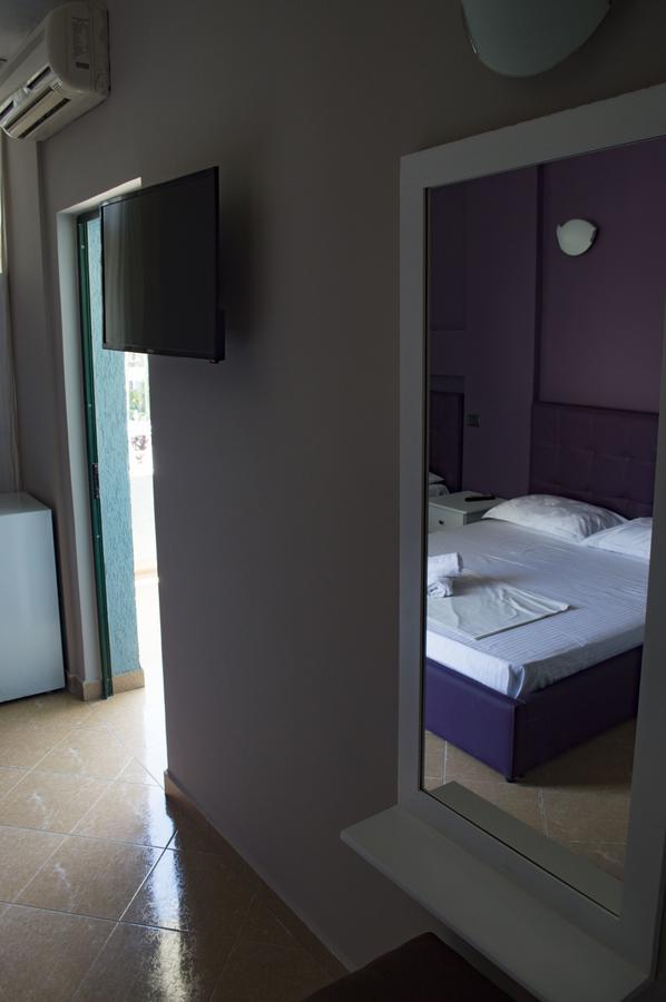 Hotel Riviera Durres Exterior photo